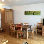 Amadee Appartements Apartment